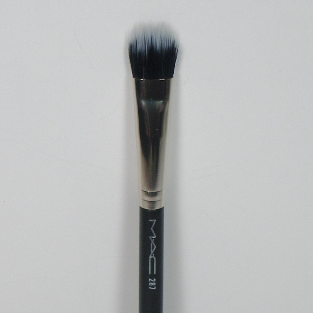 MAC Cosmetics 287 Duo Fibre Eye Shadow Brush - Picture 3 of 3